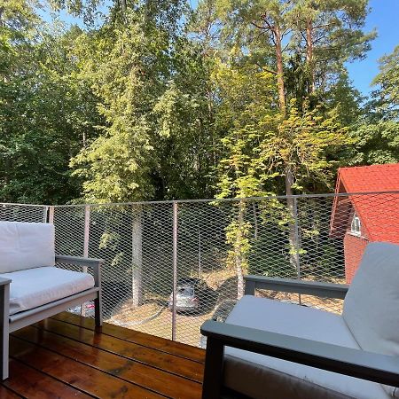 Sunny Apartment With Forest View Juodkrante Exterior photo